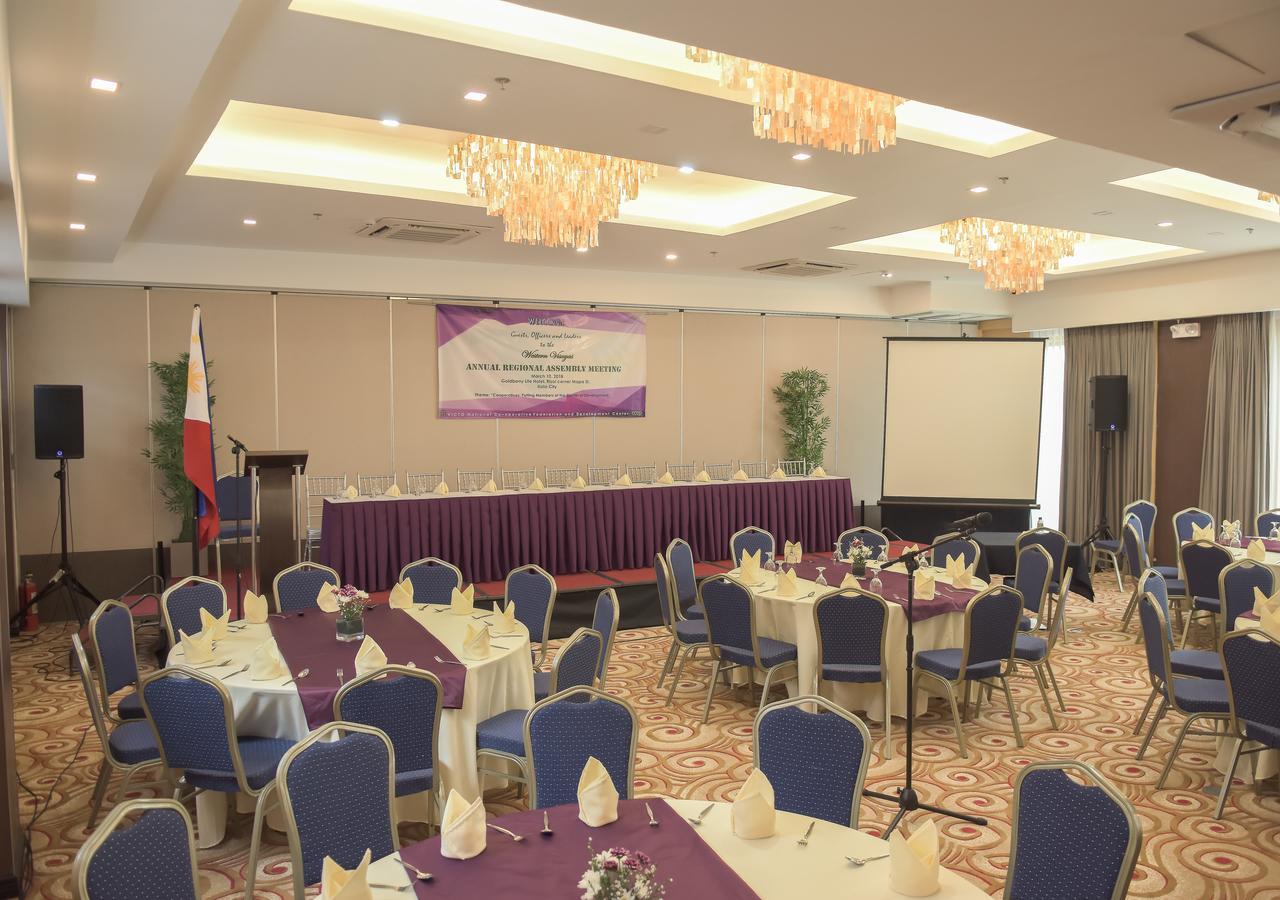 Goldberry Lite Hotel Iloilo City Dış mekan fotoğraf